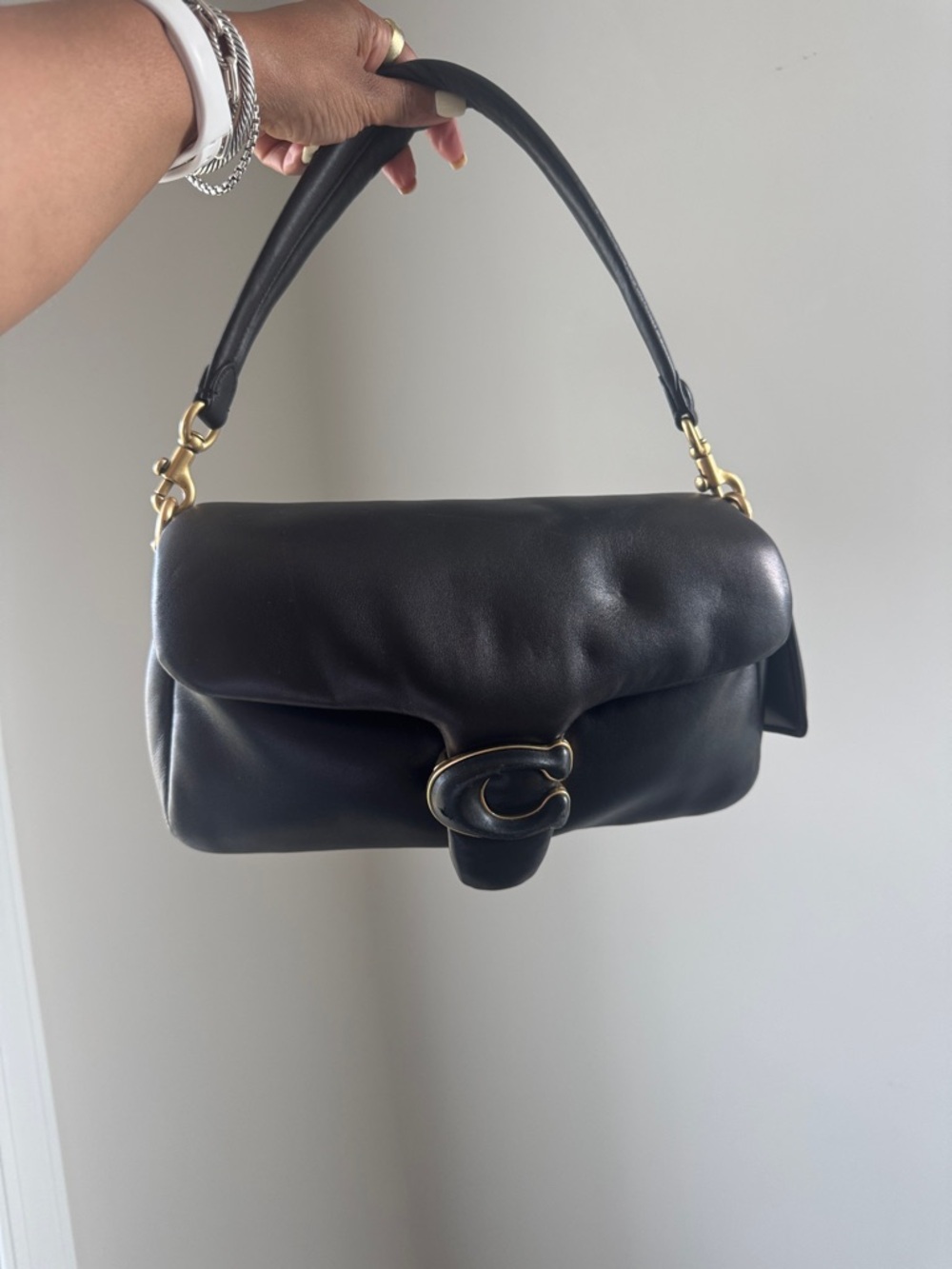 Coach Pillow Tabby 26 in Black (missing long strap)